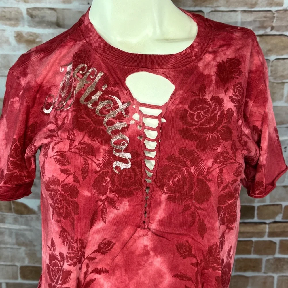 Affliction Praise Wings Women’s Graphic Short Sleeve T-Shirt -NWT - Picture 3 of 8